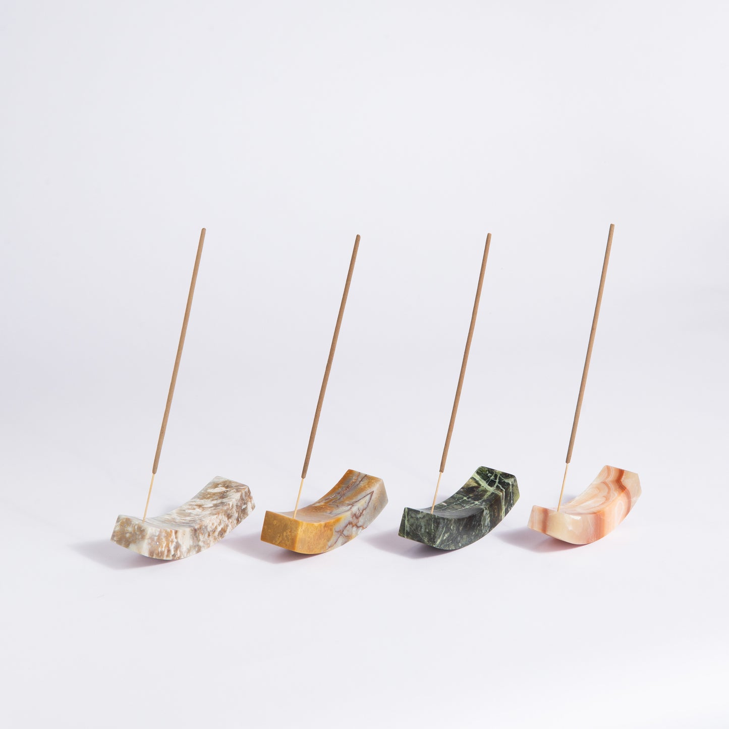 Smile gemstone incense holder - onyx crema