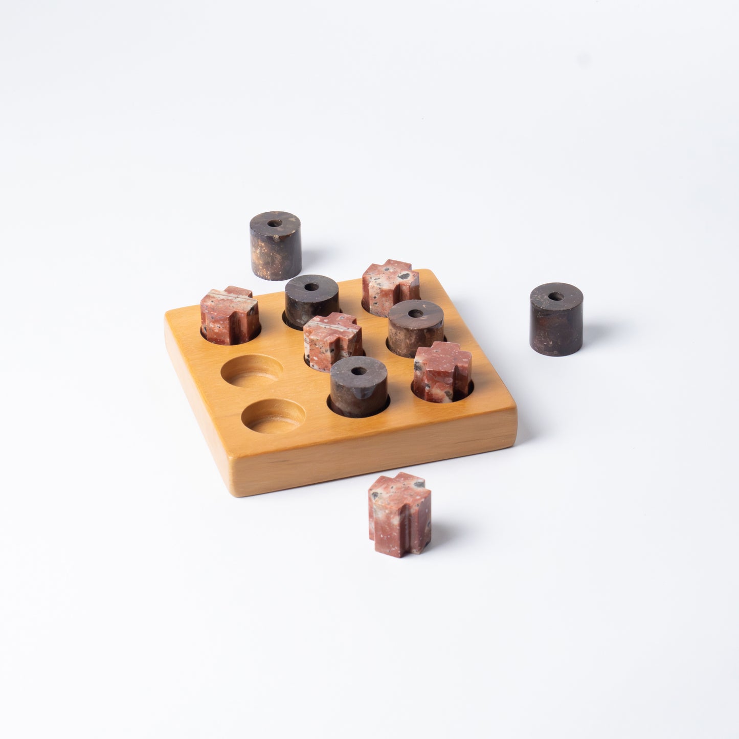 Tic Tac Toe Stone Game