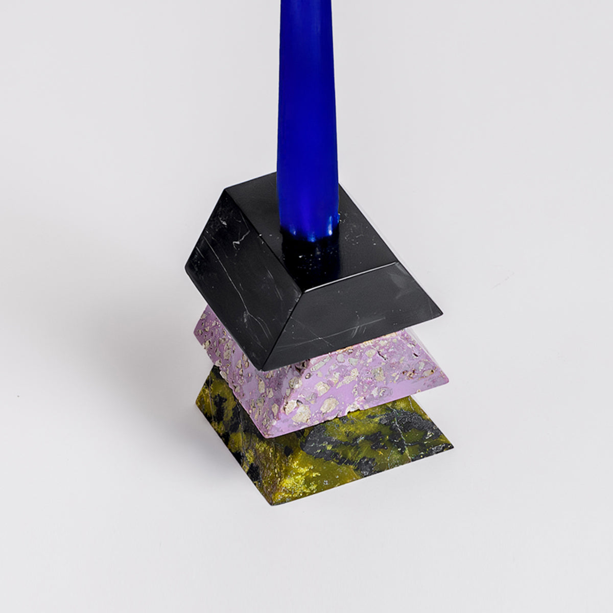 Triangle Gemstone puzzle  / 3piece candelabra Black onyx, Serpentine, Lila Fosfosiderita