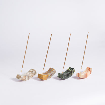 Smile gemstone incense holder - onyx crema