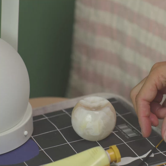 Gemstone sphere incense holder - Onyx Crema